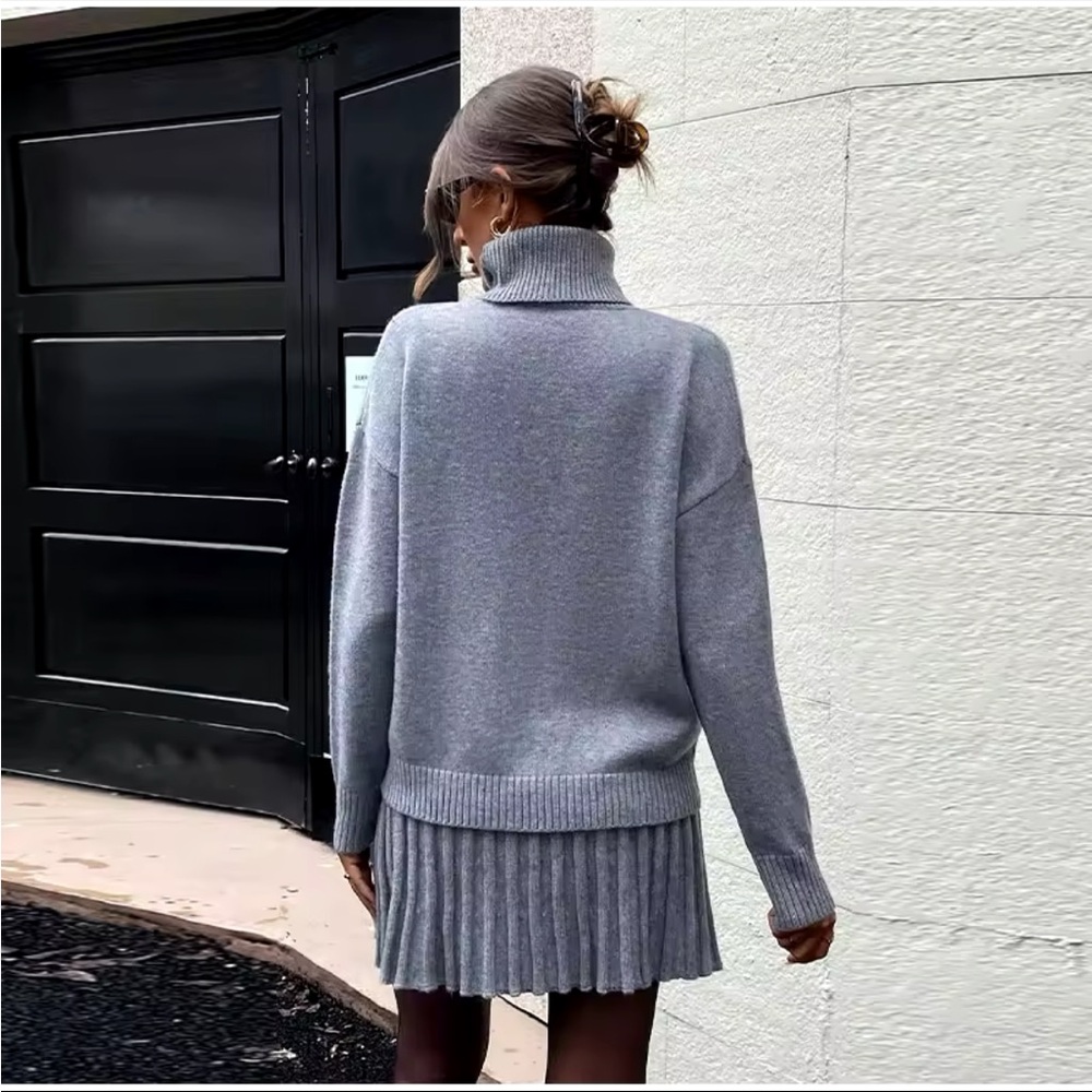 Introducing The Versatile Knit Pleated Skirt Set … - image 3